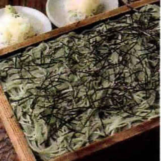 Enjoy the hegi soba made with all our heart and soul with our homemade soba soup!