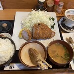 とんかつ しお田