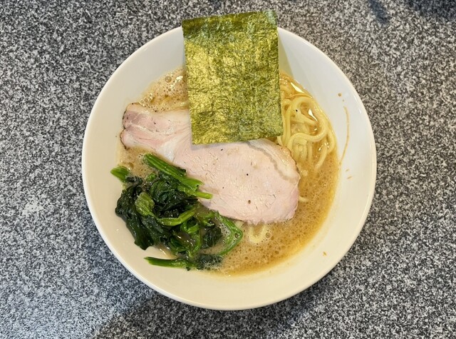 濃厚豚骨醤油らーめん 七転び八起き - 西日暮里/ラーメン | 食べログ