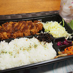 Shinjuku Saboten Gotanno Eki Ten - ロースかつ弁当