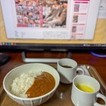 快活CLUB - 料理写真:モーニングカレー　450円