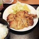 やるき茶屋 - 鶏竜田揚げ御膳750円