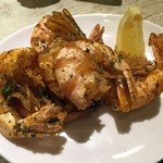 クワトロチンクエ - 海老の殻付フリット ケイジャン風味(500円)