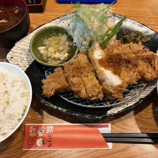 とんかつ 豚ゴリラ_1