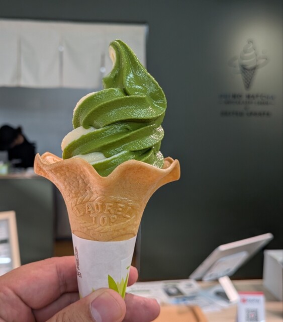 興津スポーツ × 荻野抹茶 - 興津/ソフトクリーム | 食べログ
