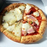 Laulea - ミックス＆４種のチーズピザ（テイクアウト）