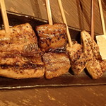 炭火焼専門食処 白銀屋 - 串焼きおまかせ5本