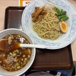 ぎょうざの満洲 - 料理写真: