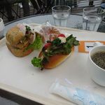 あづみ野の朝 - 
      あづみ野の朝テラスでティータイム
      