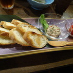 CHAMIROCK CHICKEN SHOP - レバーパテとトマト焼き