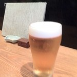 あたり屋 - まずはビールで♪