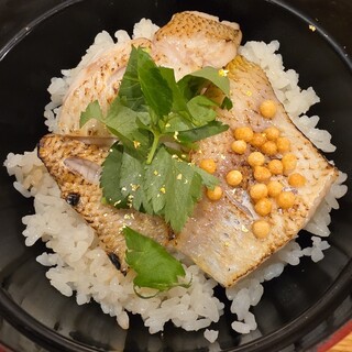 能加万菜 と成屋_0