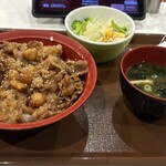 すき家 - 料理写真: