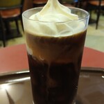 カフェ・ベローチェ - ドリンク写真:コーヒーフロート@¥490円