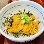 なか卯 - 料理写真:ウニ丼(小盛)
