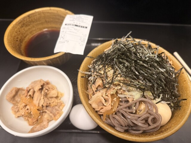 なぜ蕎麦にラー油を入れるのか。 五反田店 - 大崎広小路/そば | 食べログ