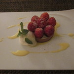 サラマンジェ ド ヨシノ - 苺のタルト