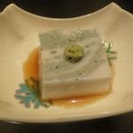 御料理 堀川 - 向付け・・・胡麻豆腐