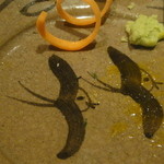 御料理 堀川 - お造りを食べ終えたら・・・5月らしい燕がでてきた