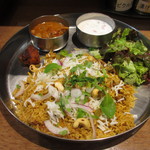 チキンビリヤニM（おまけはチキンティッカ）