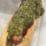 カフェ・ベローチェ - 料理写真:たっぷりピクルスドッグのアップ ピクルスがいっぱいで嬉しい☺️✨