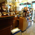 ドトールコーヒーショップ 神保町三丁目店