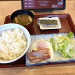 なか卯 - 料理写真:◉ 目玉焼きベーコン朝食(ご飯大盛り) ¥450-