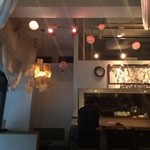 中目黒LOUNGE - 桜づくしの店内