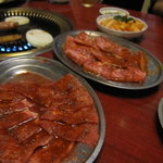 焼肉 一力 - お肉たち