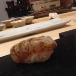 鮨 心白 - 【握り】車海老（石垣島、8日熟成）（2015.05.17）