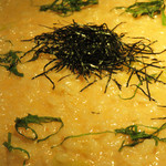 博多　弁天堂 - 博多もつ鍋のシメの定番はチャンポン麺ですが、明太子もつ鍋の場合はチーズリゾットになります。
      