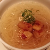 うしごろバンビーナ 渋谷店 - 特製冷麺