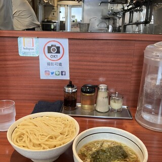 町屋大勝軒 孤珀_1