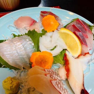 いけす居食家 大徳利_1