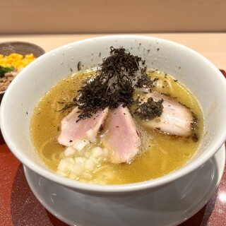 麦と麺助