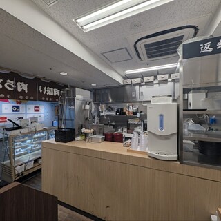 肉そばとおにぎり 一のや_2