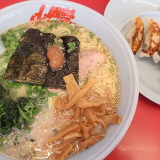 ラーメン 山岡家_0