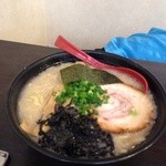 活力豚骨ラーメン　大成屋 - 塩豚骨ラーメン大盛り