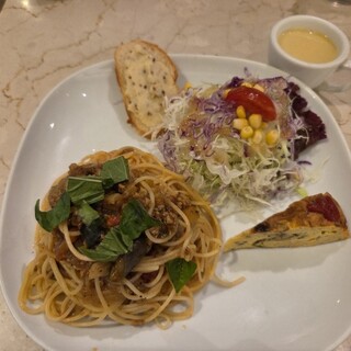 cafe moni._0