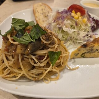 cafe moni._1