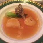 中国料理 陽明殿 - 鮑と茸のオイスターソース煮
            
            
            