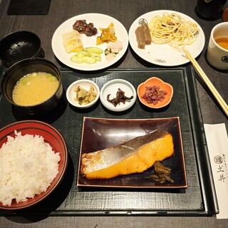 竈炊き立てごはん 土井_1