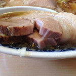 ラーメン専科 麺々 - トロトロのバラチャーシュー。
