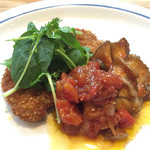 HELIX - 2015.5. 揚げ物もあるそうなのでイベリコ豚のカツ いわゆるミラノ風