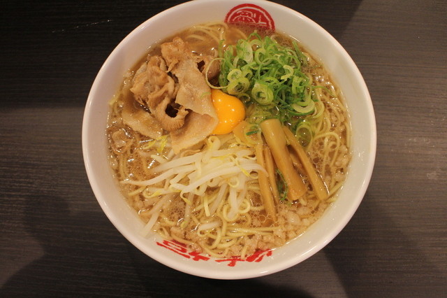 東京では珍しい 徳島ラーメン の新店 By Bob Lee 徳福 神田店 神田 ラーメン 食べログ