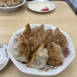 中央亭_0