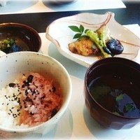 なだ万 シャングリ・ラ ホテル 東京店 - 