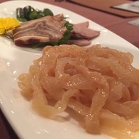 北京宮廷料理 涵梅舫 - クラゲと豚タン