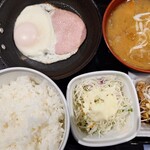 吉野家 - 料理写真:ハムエッグ納豆朝食