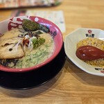 ラーメン まこと屋 - 料理写真: